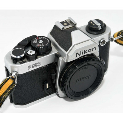 CAMARA ANALÓGICA VINTAGE NIKON FM2