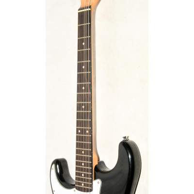 GUITARRA ELÉCTRICA PARA ZURDOS STAGG