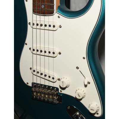 GUITARRA ELÉCTRICA SIGNATURE FENDER ERIC JOHNSON STRATOCASTER