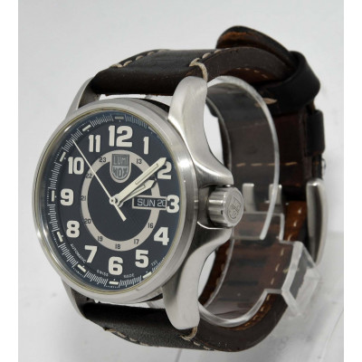 RELOJ AUTOMATICO LUMINOX FIELD AUTOMATIC DAY DATE SERIES 1800