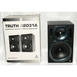 ALTAVOZ ACTIVO BEHRINGER TRUTH B2021A