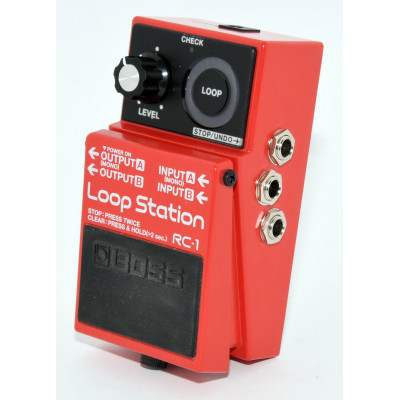 PEDAL DE EFECTOS BOSS RC1
