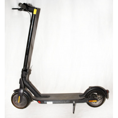 PATINETE ELECTRICO XIAOMI ESSENTIAL BLACK