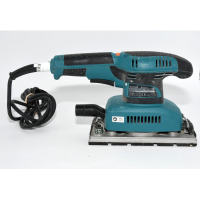 LIJADORA ORBITAL MAKITA BO3711