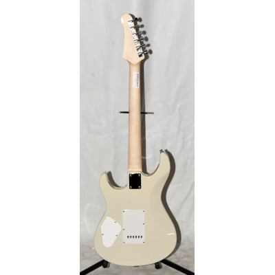 GUITARRA ELÉCTRICA YAMAHA PACIFICA 112V