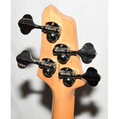 BAJO ELÉCTRICO ESCALA CORTA IBANEZ