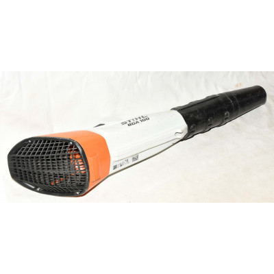 SOPLADOR STIHL BGA 100