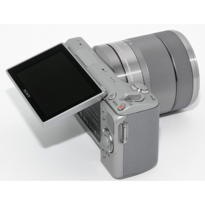 CAMARA MIRRORLESS SONY A5000 + 16-50MM