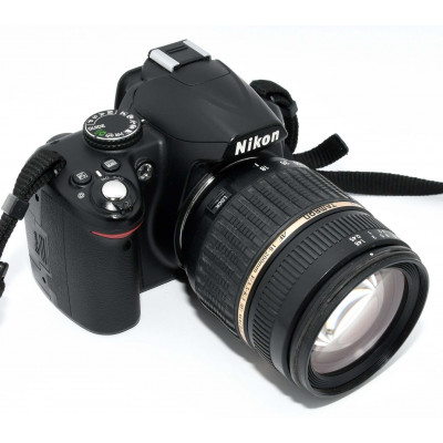 CAMARA REFLEX DIGITAL NIKON D3000 + TAMRON 18-200MM