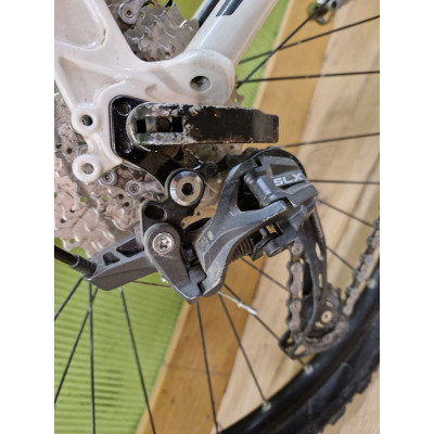 BICICLETA HIBRIDA MONTANA X CROSS