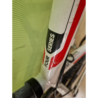 BICICLETA HIBRIDA MONTANA X CROSS