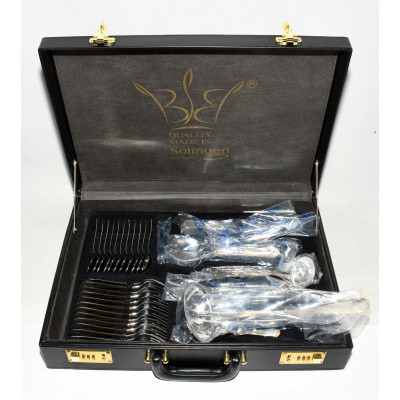 CUBERTERIA COMPLETA SOLINGEN EN MALETIN