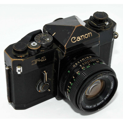 CAMARA ANALÓGICA VINTAGE CANON F1 +CANON 50MM 1.8