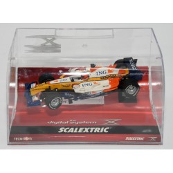 COCHE RENAULT R28 ING F1 TEAM SCALEXTRIC