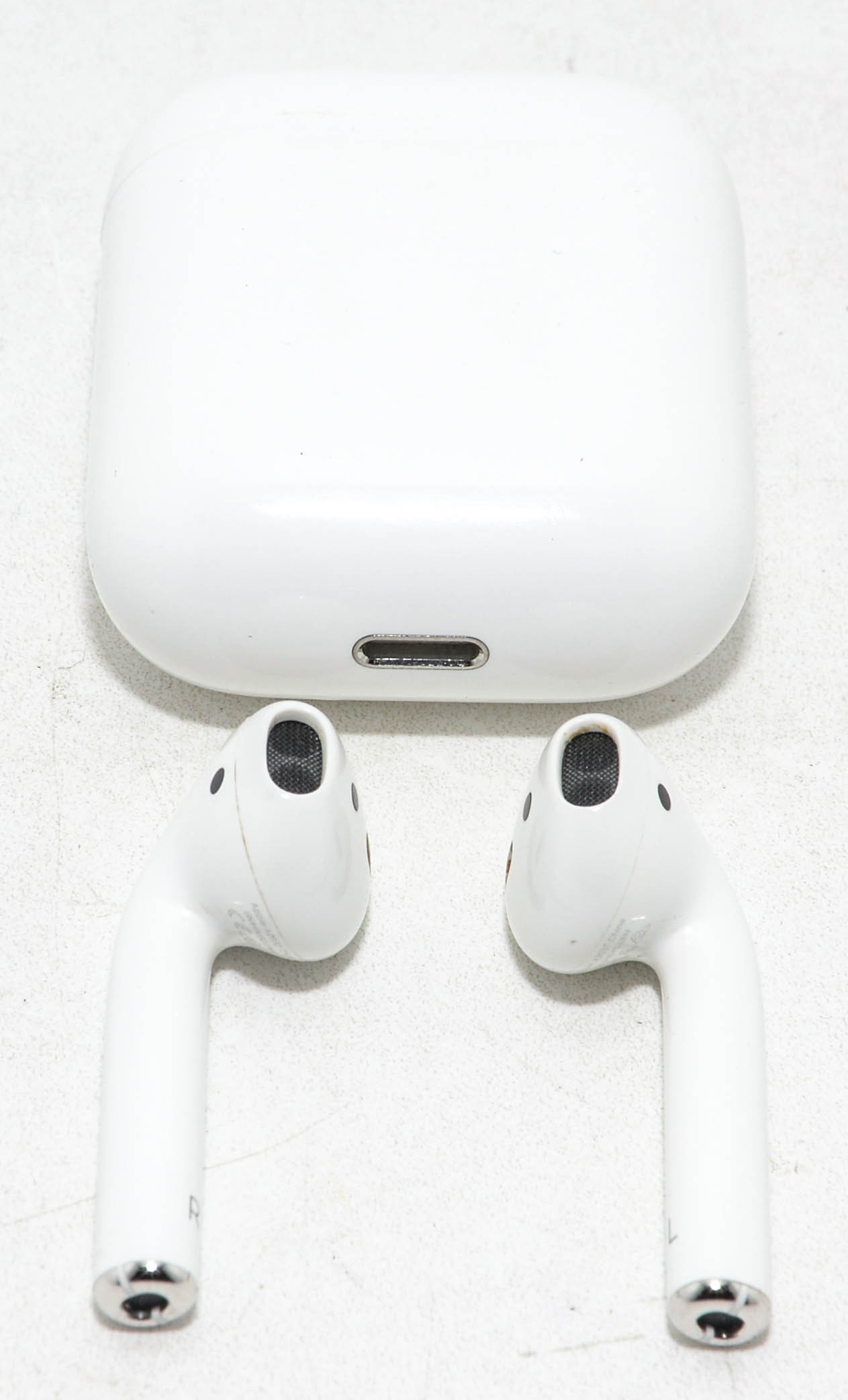 AURICULARES APPLE AIRPODS 2GEN MV7N2TY/A PRECINTADOS | BILBOTRUKE