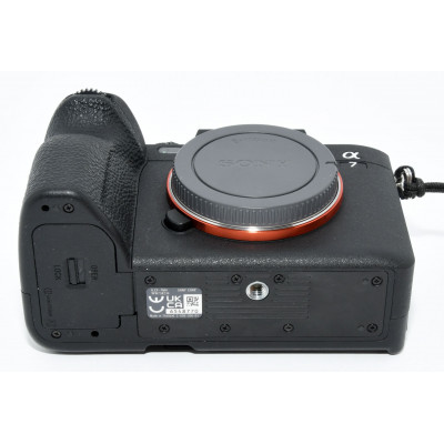 CUERPO CAMARA SONY ALPHA 7 IV ILCE-7M4 33MP