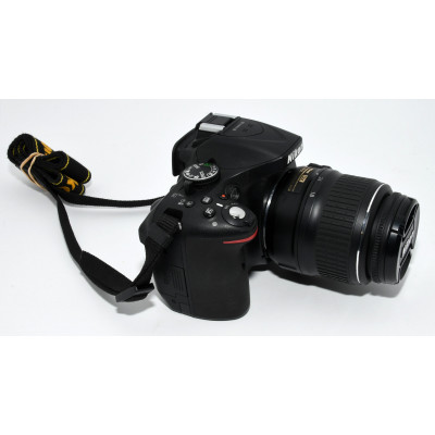 CÁMARA REFLEX DIGITAL NIKON D5200 + NIKON 18-55MM