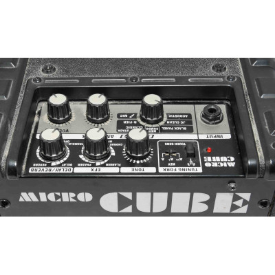 AMPLIFICADOR ROLAND MICRO CUBE