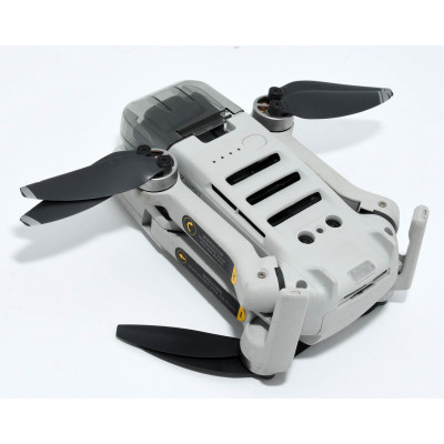 DRON DJI MAVIC MINI