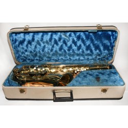 SAXOFON SELMER CON MALETÍN