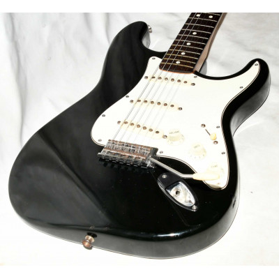 GUITARRA ELECTRICA FENDER STRATOCASTER MEJICO