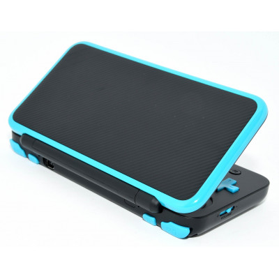CONSOLA NINTENDO 2DS XL NEGRA Y AZUL