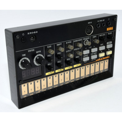 CAJA RITMOS ANALOGICA KORH VOLCA BEATS