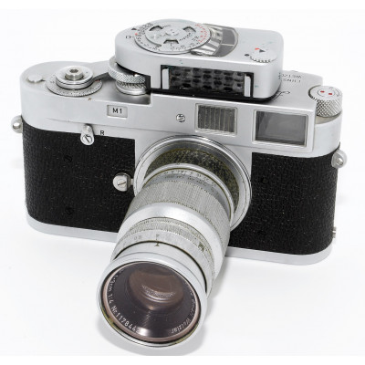 CAMARA LEICA M1 CON OBJETIVO ELMAR 90MM Y VISOFLEX III