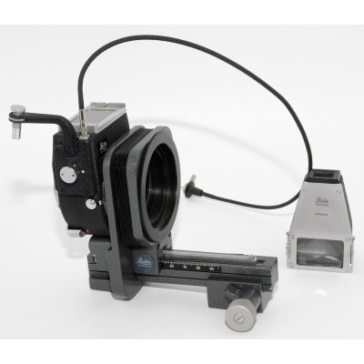 CAMARA LEICA M1 CON OBJETIVO ELMAR 90MM Y VISOFLEX III