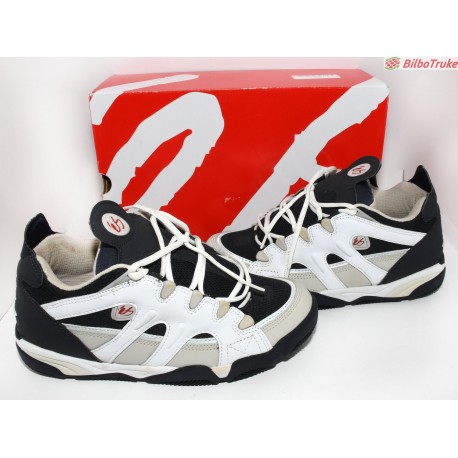 ZAPATILLAS GLOBE CT-IV CLASSIC T:42.5