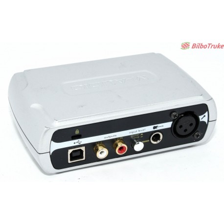 INTERFAZ AUDIO M-AUDIO FAST TRACK