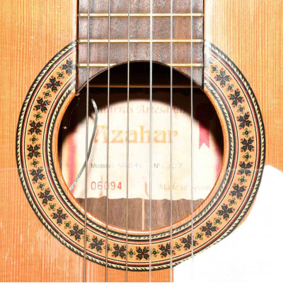 GUITARRA ELECTROACUSTICA AZAHAR 107 NOGAL