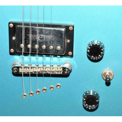 GUITARRA ELÉCTRICA EPIPHONE EXPLORER BEAST