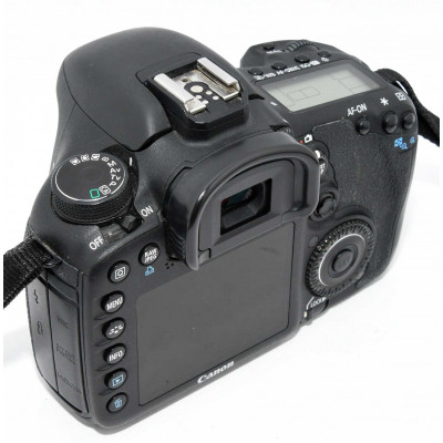 CUERPO CAMARA REFLEX DIGITAL CANON EOS 7D