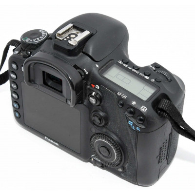 CUERPO CAMARA REFLEX DIGITAL CANON EOS 7D