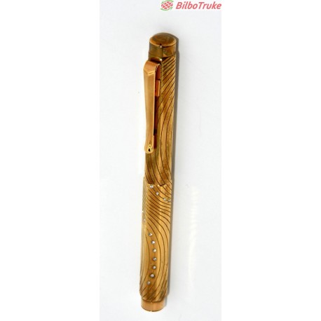 PLUMA CARAN D ACHE 18K