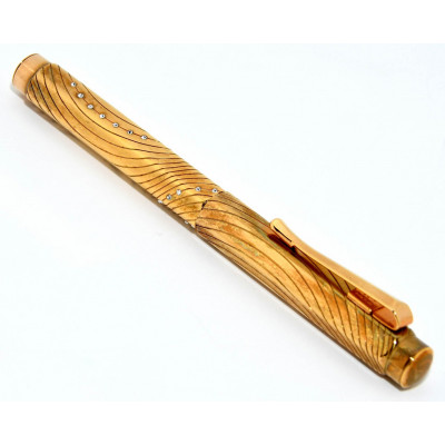 PLUMA CARAN D ACHE 18K