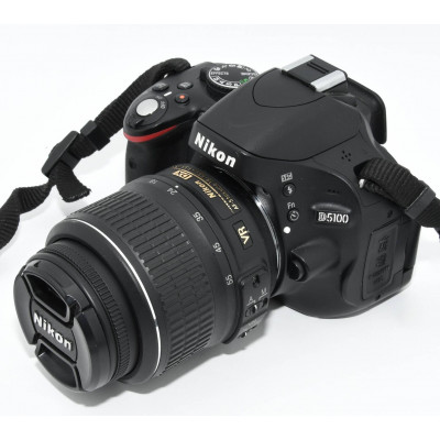 CÁMARA REFLEX NIKON D5100 + NIKON 18-55