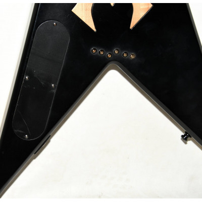 GUITARRA ELÉCTRICA DE FLECHA BC RICH SPECIAL EDITION JUNIOR V