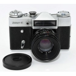 CÁMARA REFLEX ANALÓGICA VINTAGE ZENIT E