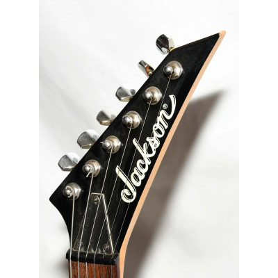 GUITARRA ELÉCTRICA JACKSON JS32 KELLY SNOW WHITE