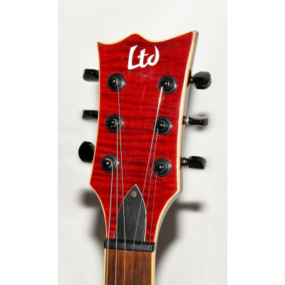 GUITARRA ELÉCTRICA LTD ESP VIPER 200 FM