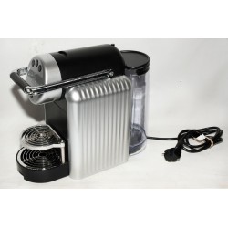 CAFETERA NESPRESSO ZENIUS