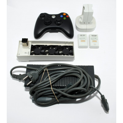 CONSOLA XBOX 360 120GB GRIS