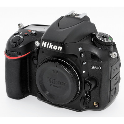 CUERPO CAMARA NIKON D7200 + 2 BATERIAS + GRIP