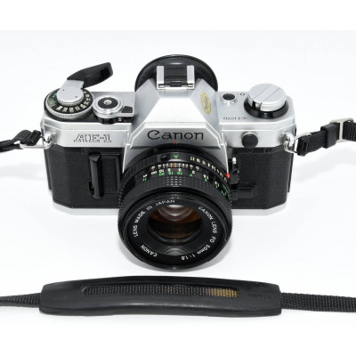 CAMARA ANALÓGICA VINTAGE CANON AE-1 50MM 1.8