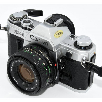 CAMARA ANALÓGICA VINTAGE CANON AE-1 50MM 1.8