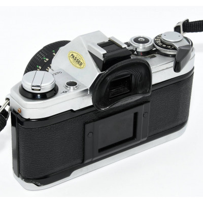 CAMARA ANALÓGICA VINTAGE CANON AE-1 50MM 1.8