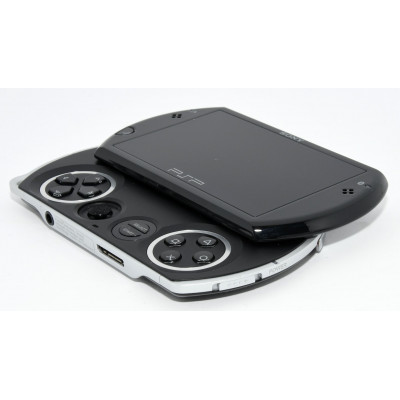 CONSOLA SONY PSP GO