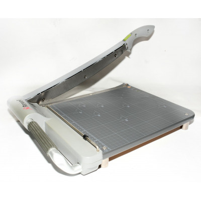 GUILLOTINA REXEL CLASSIC CUT CL200